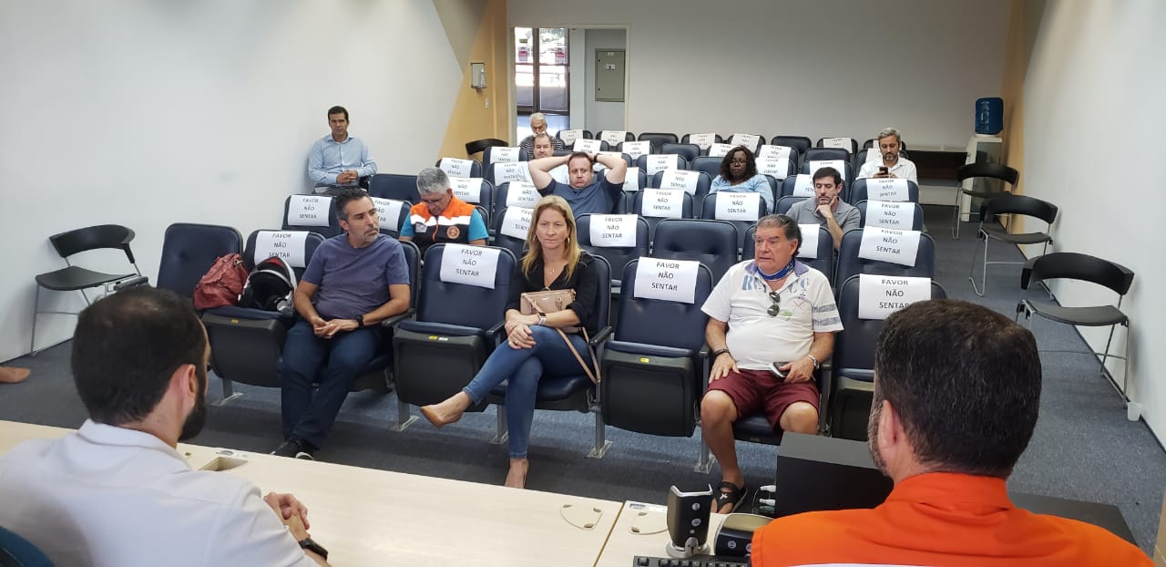 26/03/2020 - Comitê se reúne com representantes do comércio, de condomínios e instituições de classe